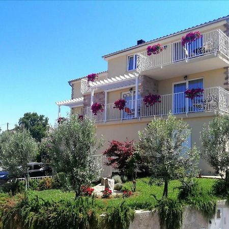 Guesthouse Olei Malinska Dış mekan fotoğraf