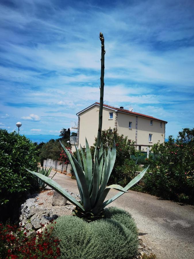Guesthouse Olei Malinska Dış mekan fotoğraf